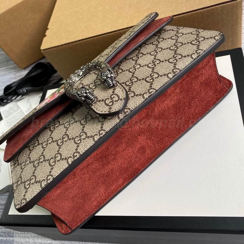 Gucci Handbags 113